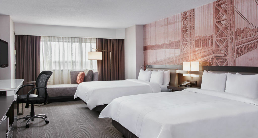 Marriott At Glenpointe