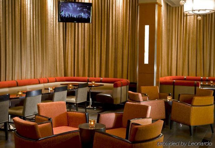 Marriott At Glenpointe